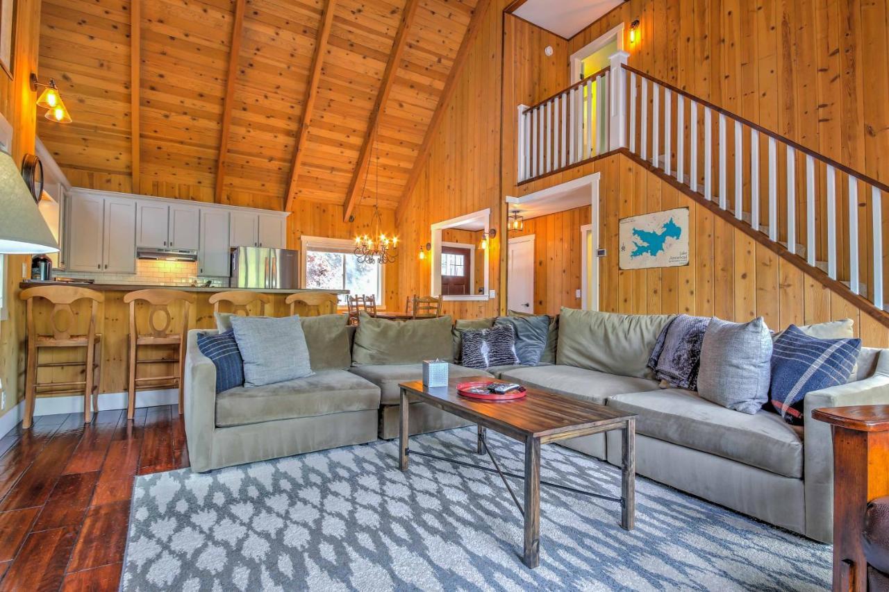 Gorgeous Lake Arrowhead Retreat Game Room And Deck Extérieur photo